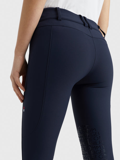 Tommy Hilfiger Equestrian® » Damen Sommer Reithose Pro KnieGrip Blau, mit breitem Bund, Gürtelschlaufen und einer Smartphone-Tasche mit verdecktem Reißverschluss am rechten Oberschenkel Artikelnummer th07wkbr201-004 erhältlich bei www.Hotti24.de