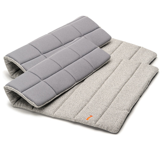 incrediwear equine »pferde bandagierunterlagen 2er set Artikelnummer ess-12-001. Mindert das Risiko von Verletzungen, Körpereigene Bekämpfung von Entzündungen, Verbesserter Nährstoff- und Sauerstofftransport, Verkürzte die Erholungs- und Regenerationszeiten, Schnelleres Abklingen von Schwellungen & Prellungen. Erhältlich unter www.Hotti24.de