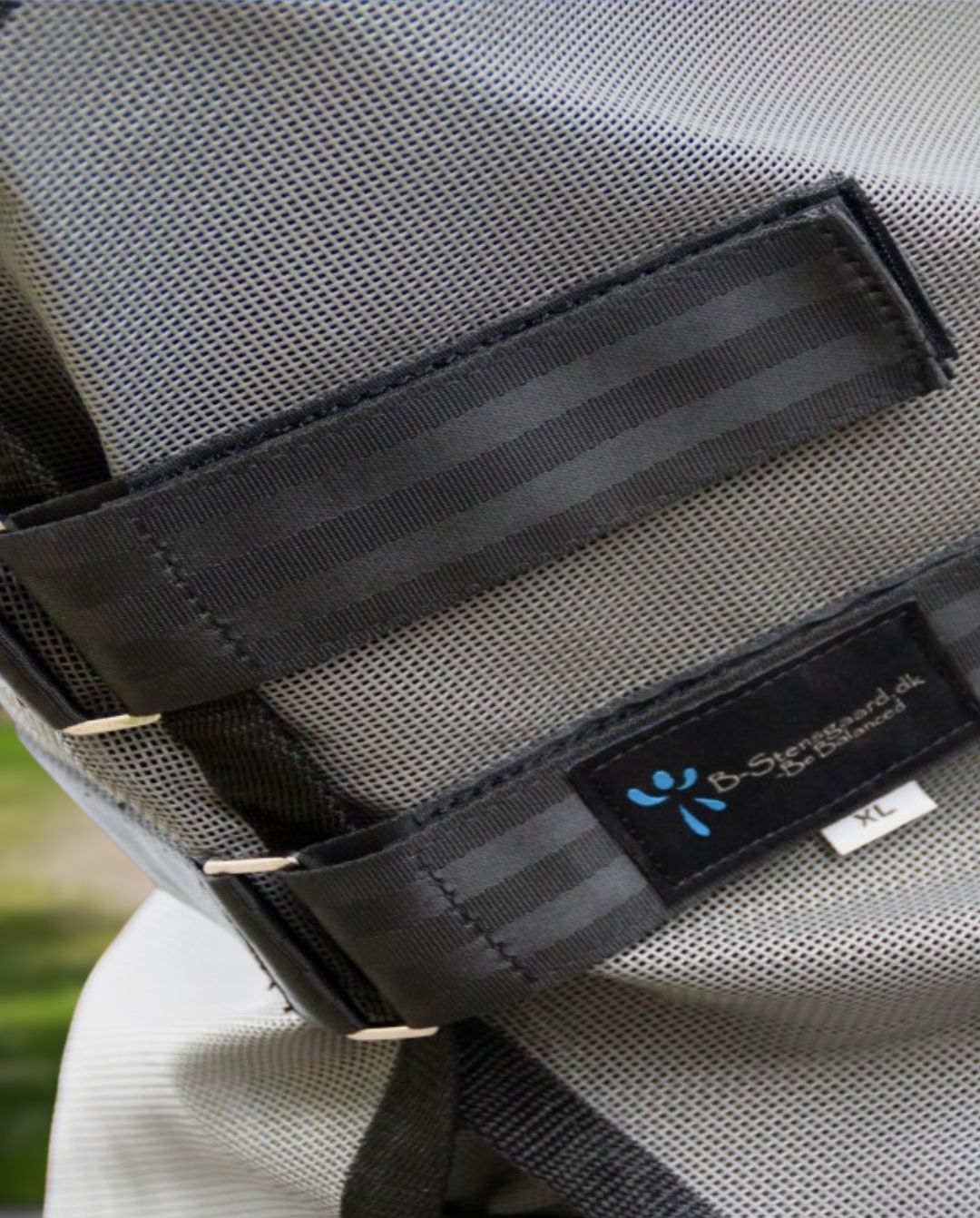 B-Stensgaard »Magnetfelddecke EquiMagnetic Grey