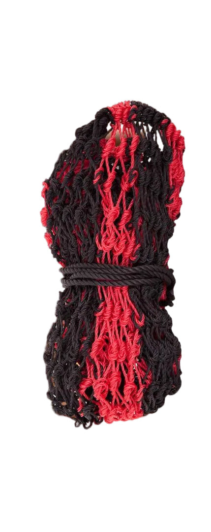 BR »Hay Net Black/Red 4 x 4 cm