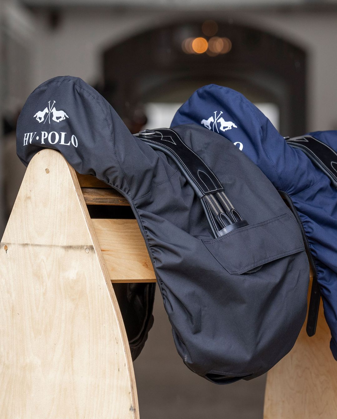 hv-polo-sattelueberzug-hvpspringen-black-0607093651-9000-kaufen-hotti24