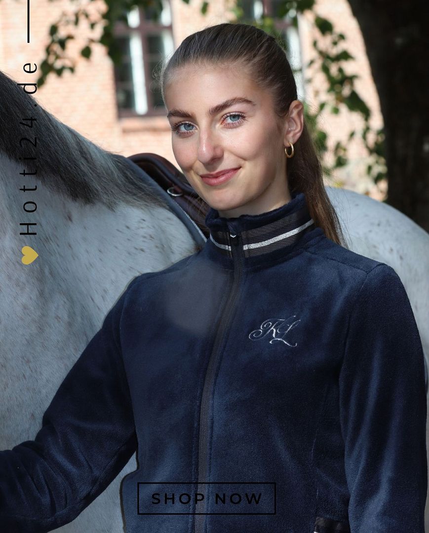 Die vorliegende Datei enthält Informationen über die KINGSLAND Damen Fleecejacke "Ester" in der Farbe Blau mit der Artikelnummer 2330183215-6020. Diese Fleecejacke wurde speziell für Damen entwickelt, um sie in der kalten Jahreszeit warm und gemütlich zu halten. Sie können diese Damen Fleecejacke auf der Website www.Hotti24.de erwerben.