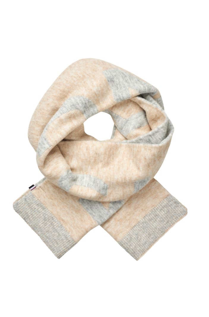 kingsland-strickschal-klallison-light-grey-melange