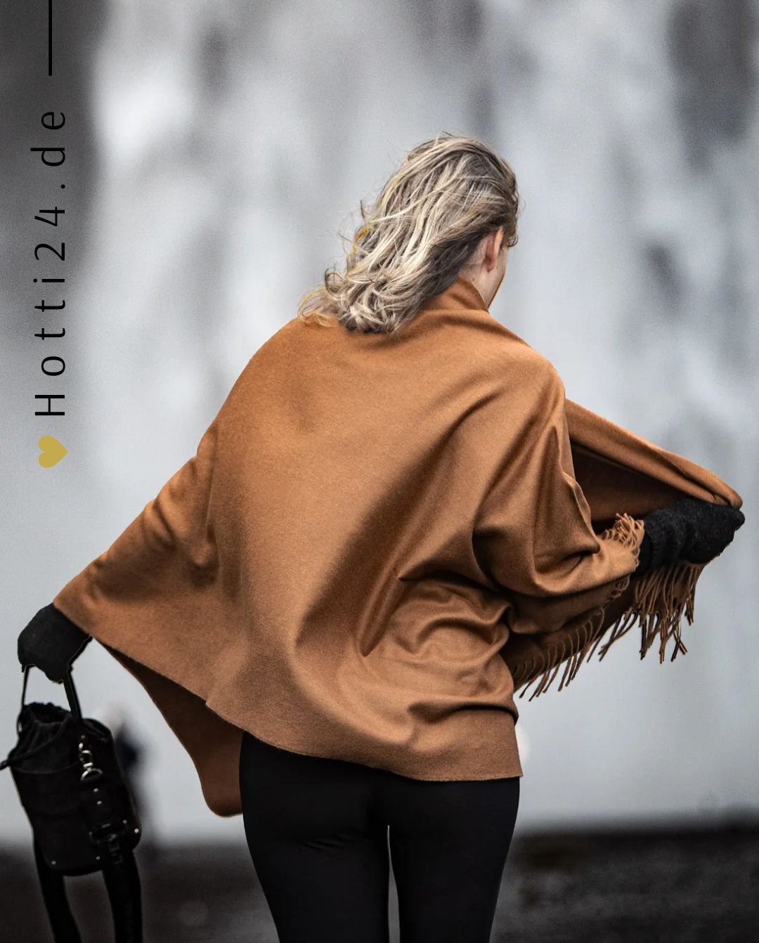 L'Evoine »Alpaka Poncho Plaid Camel
