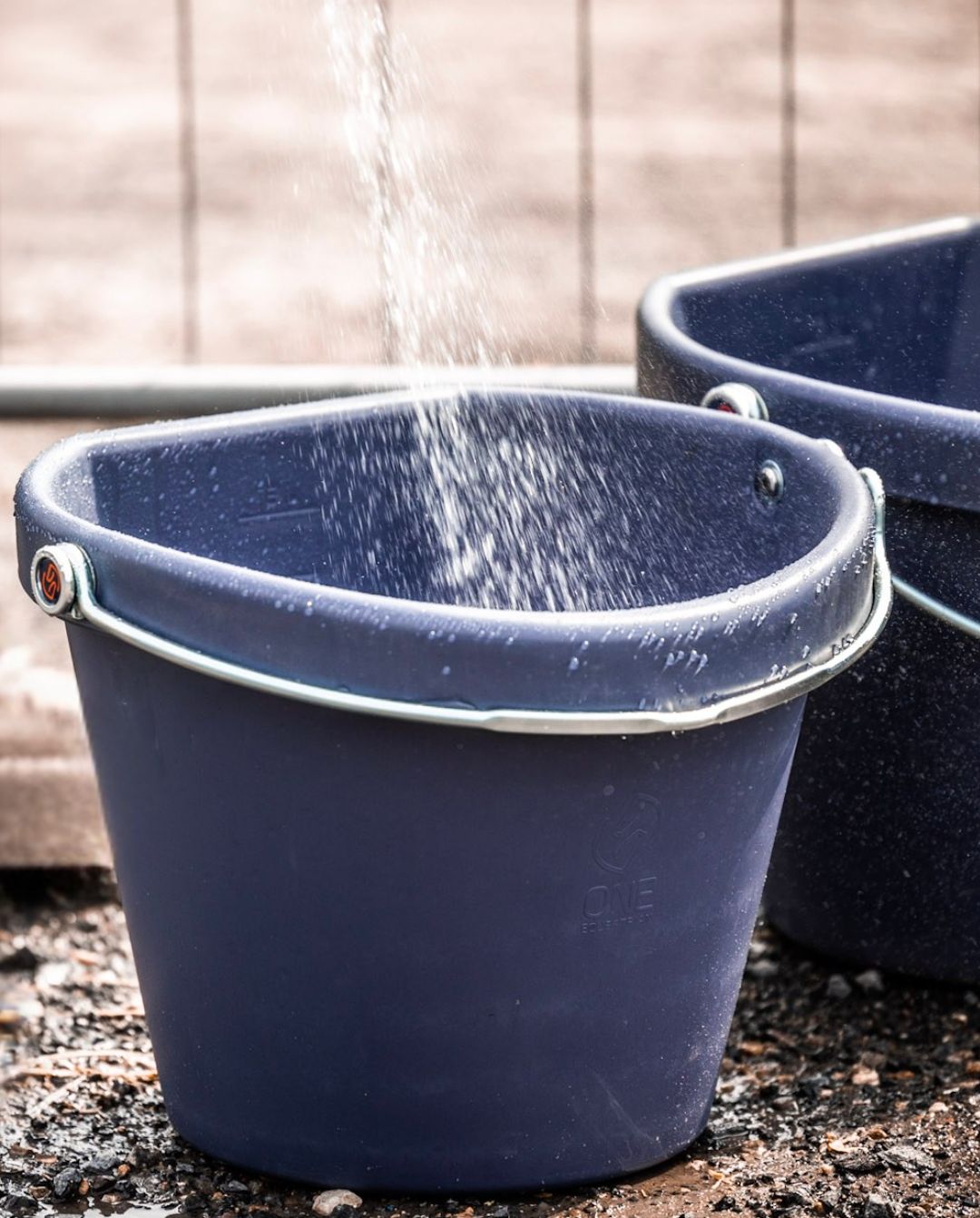 ONE EQUESTRIAN »Eimer One Bucket 18 Liter