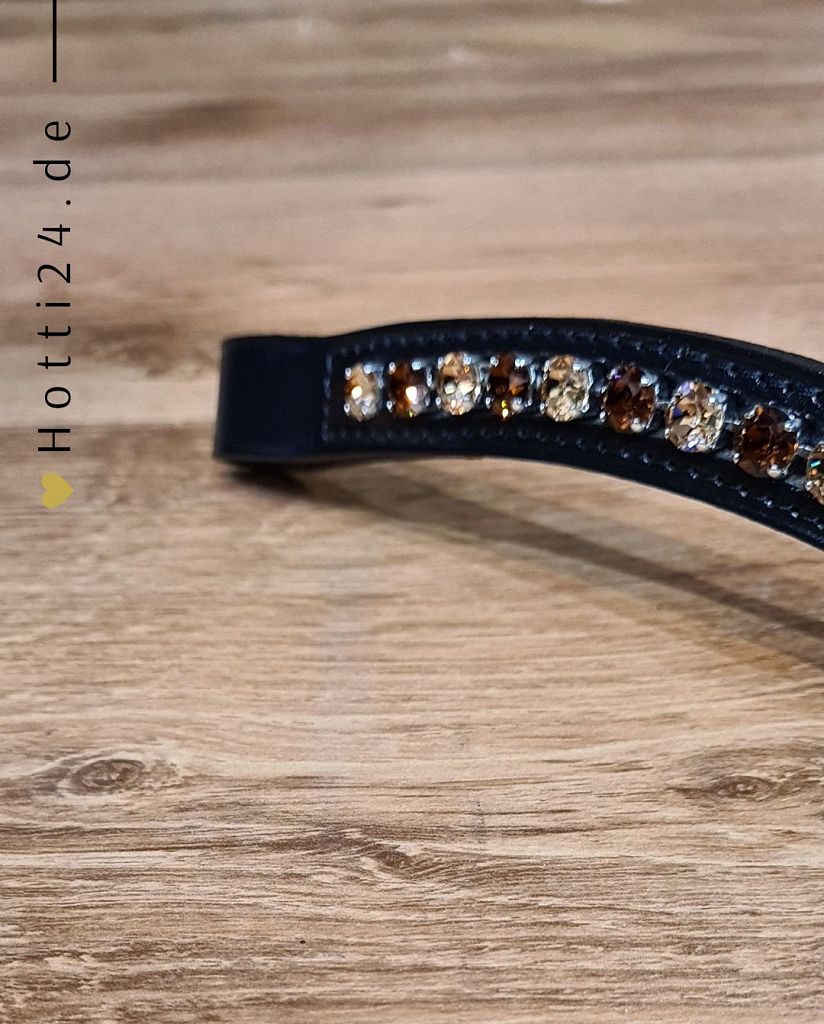 Ein hochwertiges OTTO SCHUMACHER Stirnband mit einer Breite von 8 mm und 2-farbig erhältlich. Die Artikelnummer ist 323892-57-60 und ist bei www.Hotti24.de erhältlich.