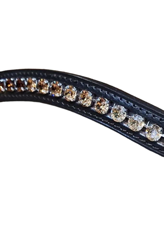 Ein hochwertiges OTTO SCHUMACHER Stirnband mit einer Breite von 8 mm und 4-farbig erhältlich. Die Artikelnummer ist 525871-chocolat und ist bei www.Hotti24.de erhältlich.