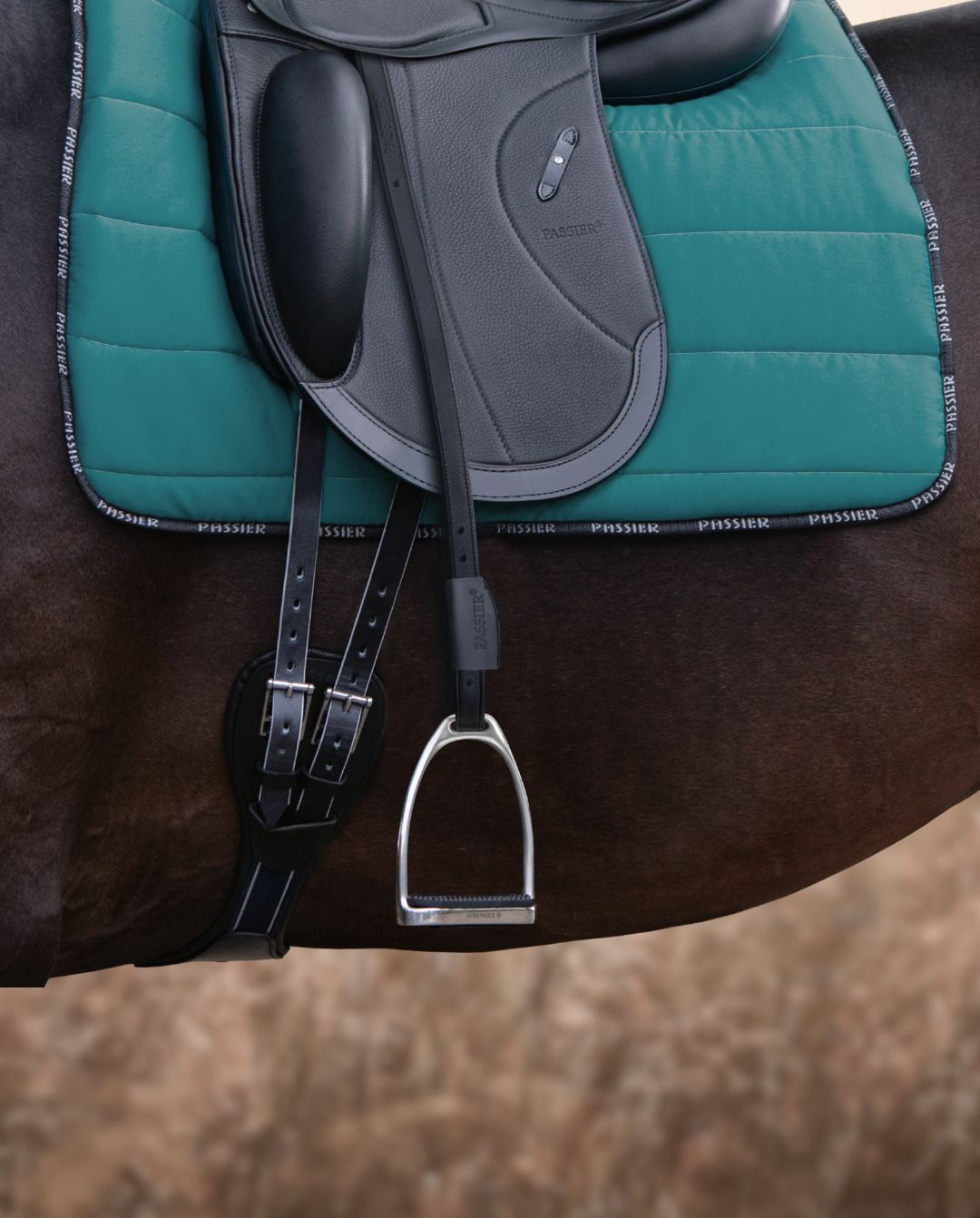 Passier "Stirrup Leathers Velvet Touch Mono Leather Black
