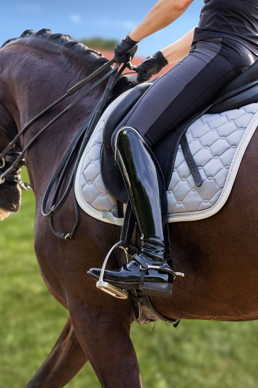 Schwarze Equestrian »Dressage Saddle Pad Grey