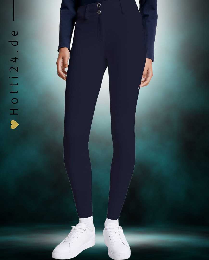 Damen-Reithose von Tommy Hilfiger mit der Bezeichnung "Geneva Fullgrip TH08WFBR464-004" in der Farbe Blau. Diese Reithose ist auf der Webseite www.hotti24.de erhältlich. Die Hose wurde speziell für Damen entwickelt und verfügt über Fullgrip-Elemente, die zusätzlichen Halt während des Reitens bieten sollen.