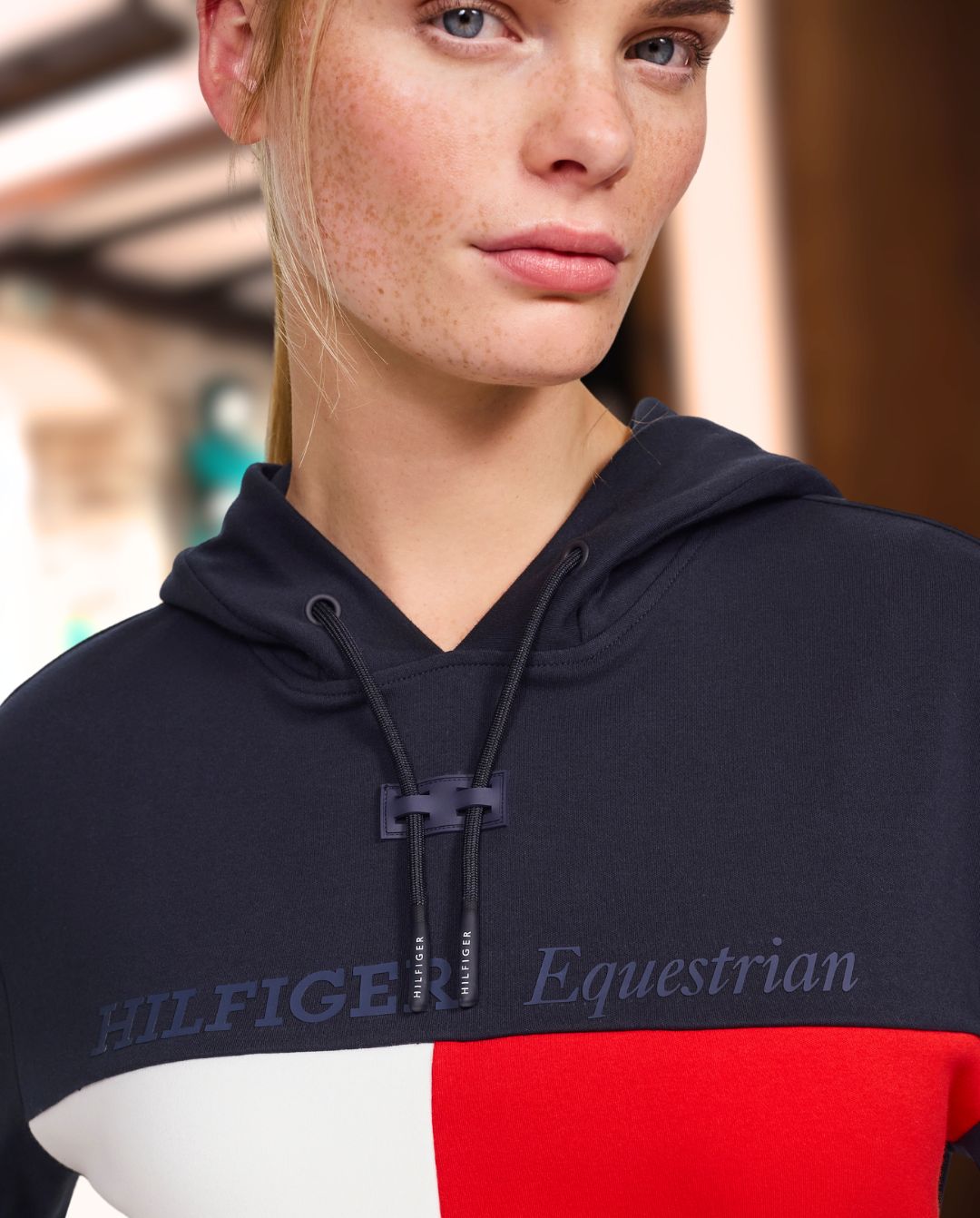tommy-hilfiger-equestrian-unisex-hoodie-berkshire-desert-sky-th15uhoo943-004-kaufen-www.hotti24.de