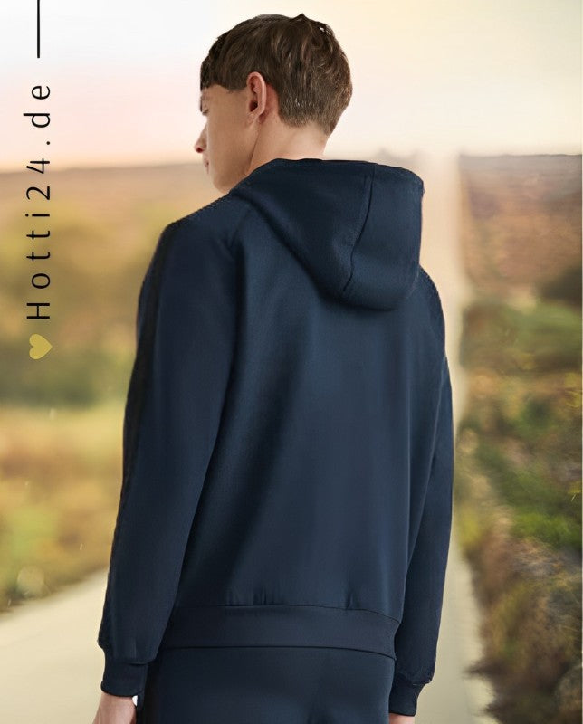 Tommy Hilfiger Equestrian® »Herren Hoodie Blau, mit Kängurutasche, Kapuze mit Kordel und gummiertem Kordelverschluss. Mit tonal bedruckten elastischen Ärmeln von Tommy Hilfiger und Silikon-Flaggenetikett auf der linken Brust Artikelnummer th07mhoo301-004 erhältlich bei www.Hotti24.de
