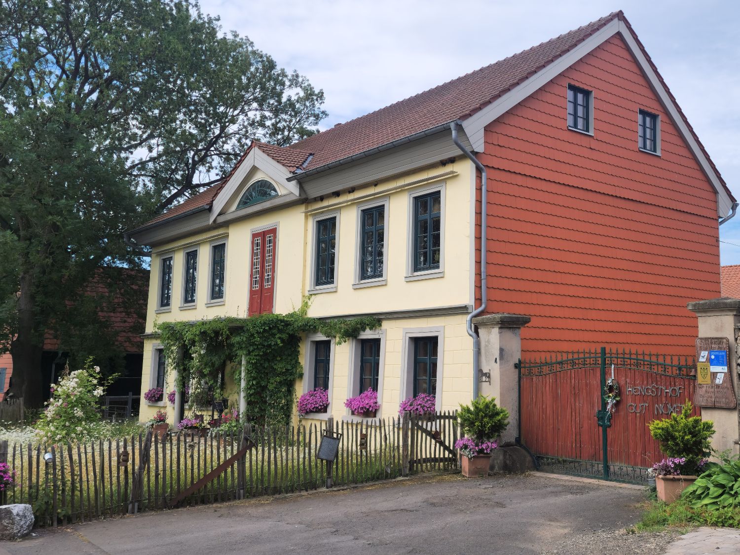 Hensthof Gut Nüxei