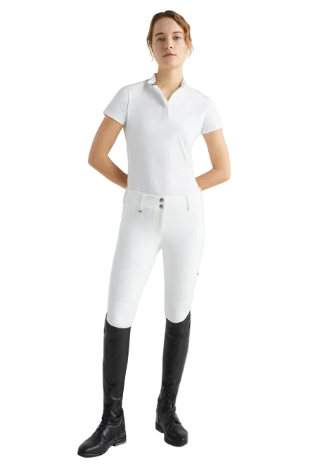 Tommy Hilfiger Equestrian® »Damen Turniershirt mit Strass Weiß, mit Stehkragen und verdeckter Knopfleiste. Sichtbarer Strassknopf am Kragen und TH-Strassapplikation auf der linken Brust. Hergestellt aus einem schnell trocknenden, desodorierenden Stoff Artikelnummer th07wsss301-001 erhältlich bei www.Hotti24.de