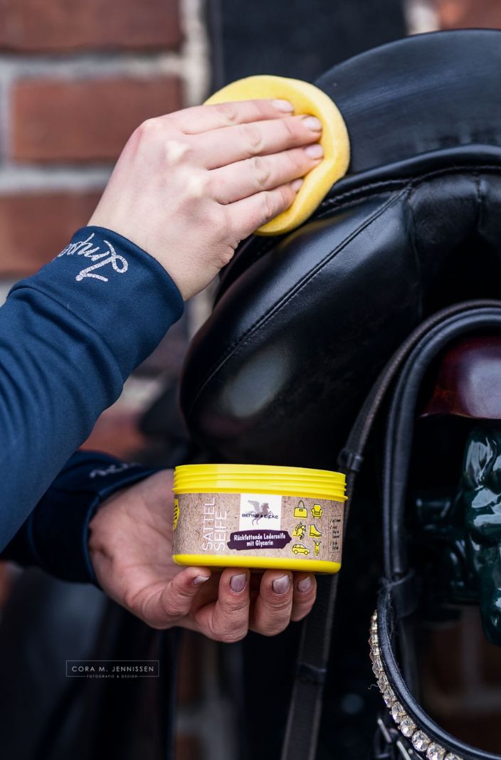 Bense & Eicke »Leather Cleaner Saddle Soap
