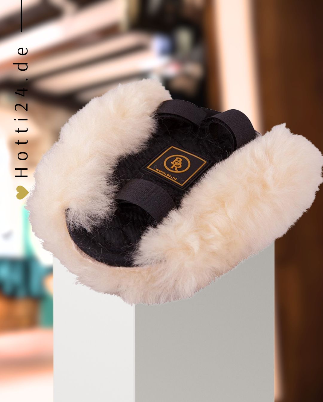BR Equestrian »Vorderzeugschoner Lammfell Natur