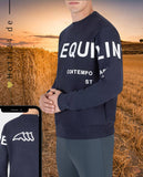 Herren Sweatshirt "Calic" von EQUILINE. Dieses Sweatshirt ist in der Farbe Blau erhältlich und trägt die Artikelnummer EW123PR09513-002. Das "Calic" Herren Sweatshirt wurde speziell entwickelt, um Komfort und Stil zu bieten. Sie haben die Möglichkeit, das Sweatshirt von vorne, von der Seite und von hinten zu betrachten, um einen umfassenden Eindruck zu erhalten. Sie können dieses Herren Sweatshirt auf der Website www.hotti24.de erwerben