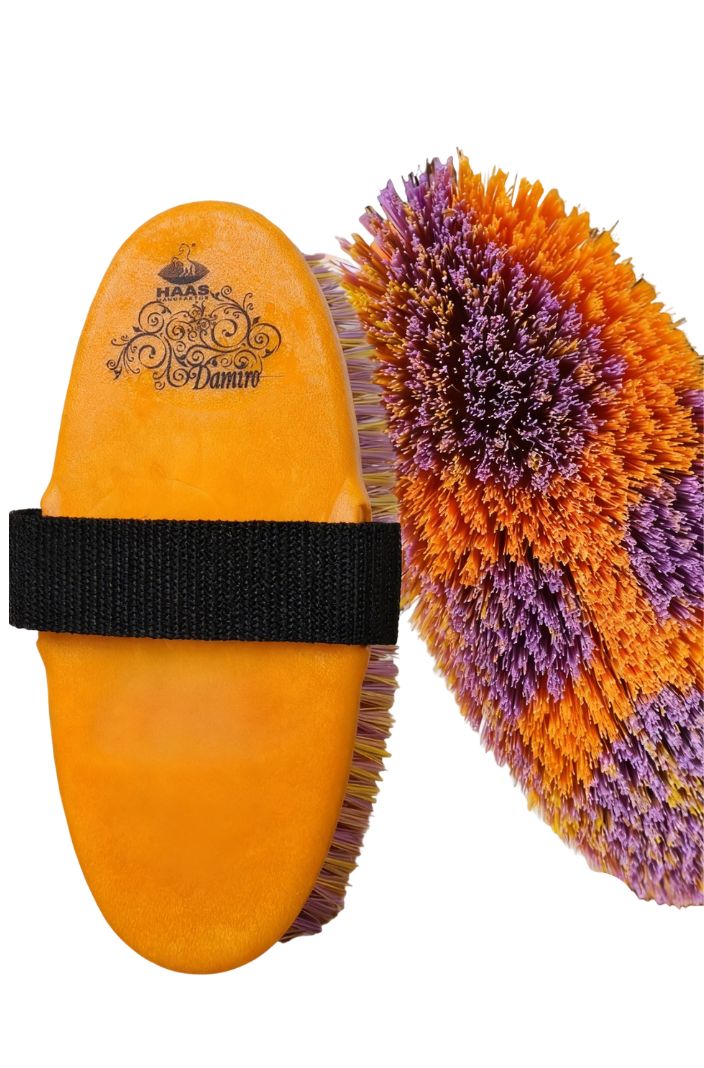haas-manufraktur-pferde-buerste-damiro-orange