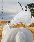 Imperial Riding präsentiert die Fliegenhaube Lovely in der Farbe Weiß mit der Artikelnummer DE90122000-0001. Diese Fliegenhaube bietet nicht nur Schutz vor lästigen Insekten, sondern setzt auch modische Akzente mit einem ansprechenden Design. Für weitere Informationen und die Möglichkeit zum Kauf besuchen Sie bitte die Website www.Hotti24.de