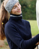 Der Kingsland Damen Strickpullover "Galilea" mit der Artikelnummer 2340212412-6020 ist ein stilvoller und hochwertiger Strickpullover für Damen. Diese Art von Strickpullovern bietet normalerweise sowohl Stil als auch Komfort und eignet sich gut für den Reitsport oder den täglichen Gebrauch, erhältlich bei www.Hotti24.de.
