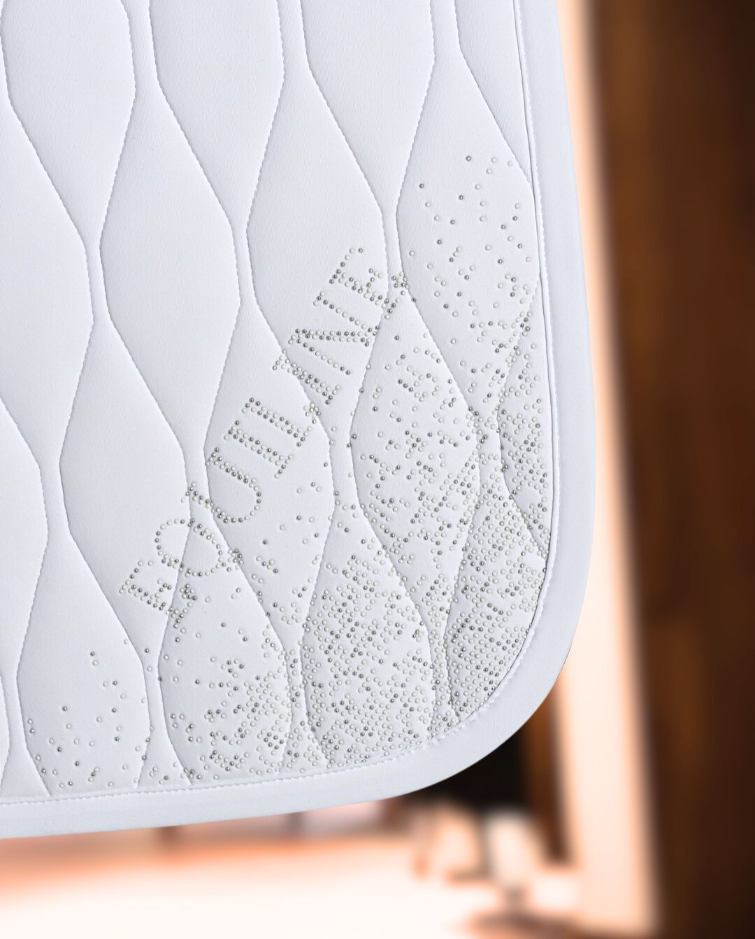 EQUILINE »Dressurschabracke Gisgeg White
