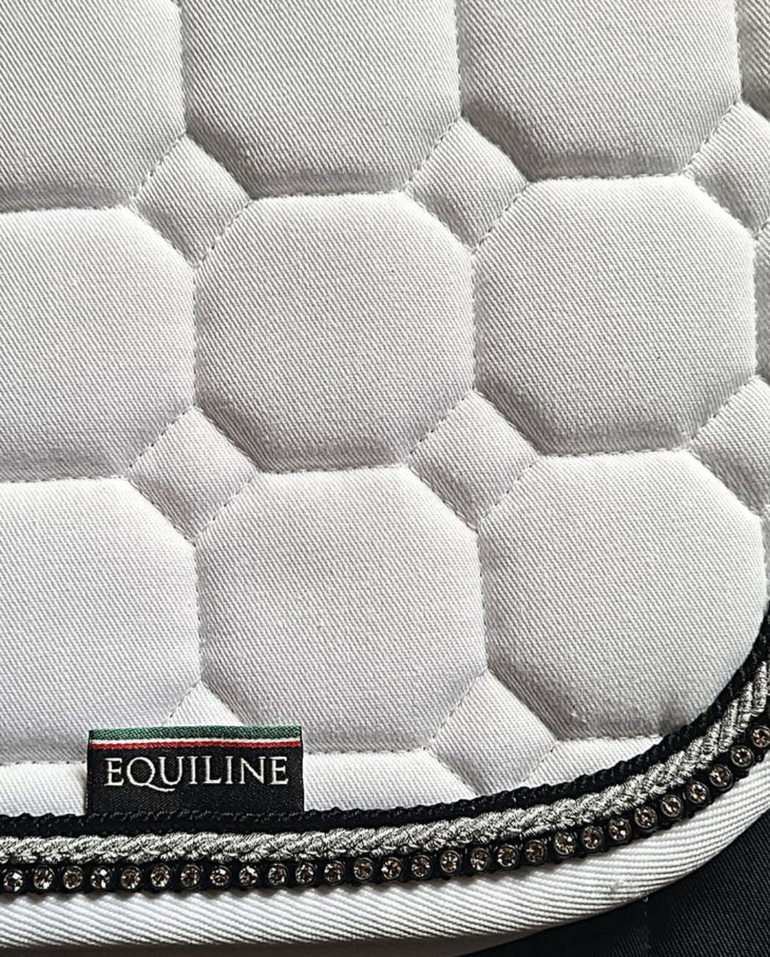 EQUILINE »Springschabracke Rio White