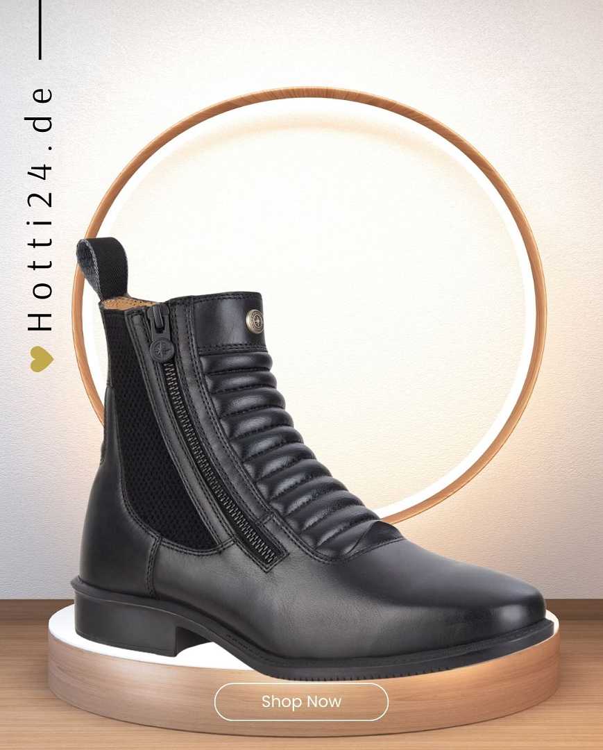 Reitstiefelette 'Legacy SZ Milano Schwarz 101504101033' von SUEDWIND, verfügbar auf der Website www.Hotti24.de: Die Stiefelette ist in der Farbe Schwarz erhältlich und trägt die Artikelnummer 101504101033. Sie ist von der Marke SUEDWIND und könnte für Reitsportaktivitäten gedacht sein. Die genaue Beschreibung der Eigenschaften, Materialien und weiteren Details der Stiefelette kann auf der Website www.Hotti24.de gefunden werden.