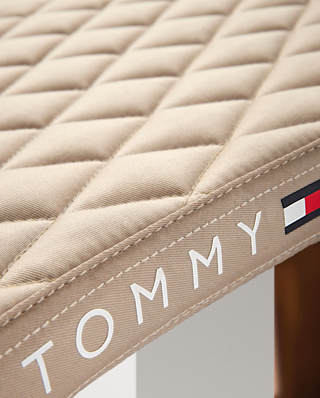 TOMMY HILFIGER »Dressurschabracke Princeton Beige
