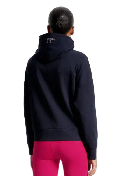 Damen-Hoodie von Tommy Hilfiger mit der Bezeichnung "Paris TH08WHOO441-004" in der Farbe Blau. Dieser Hoodie ist auf der Webseite www.hotti24.de erhältlich. Er wurde speziell für Damen entworfen, um Stil und Komfort zu bieten.  Zusätzlich sind in der Datei Bilder des Hoodies aus verschiedenen Blickwinkeln enthalten: von vorne, von der Seite und von hinten