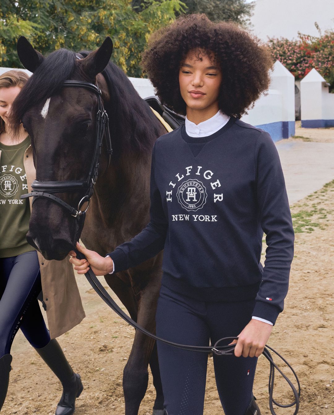 tommy-hilfiger-equestrian-sweatshirt-evans-graphik-desert-sky-th15whoo911-004-kaufen-www.hotti24.de