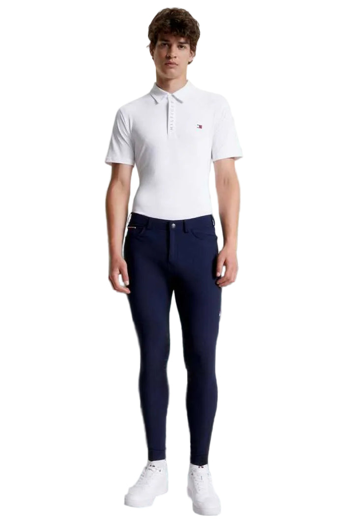 Tommy Hilfiger Equestrian® »Herren Reithose Geneva All Year KnieGrip Blau, Fantastischer Hochleistungsstoff mit mehreren Funktionen, darunter schnelles Trocknen, feuchtigkeitsableitende Eigenschaften, UV-Schutz und 4-Wege Power Stretch Artikelnummer th08mkbr488 erhältlich bei www.Hotti24.de
